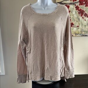 Active Life pullover w thumbholes